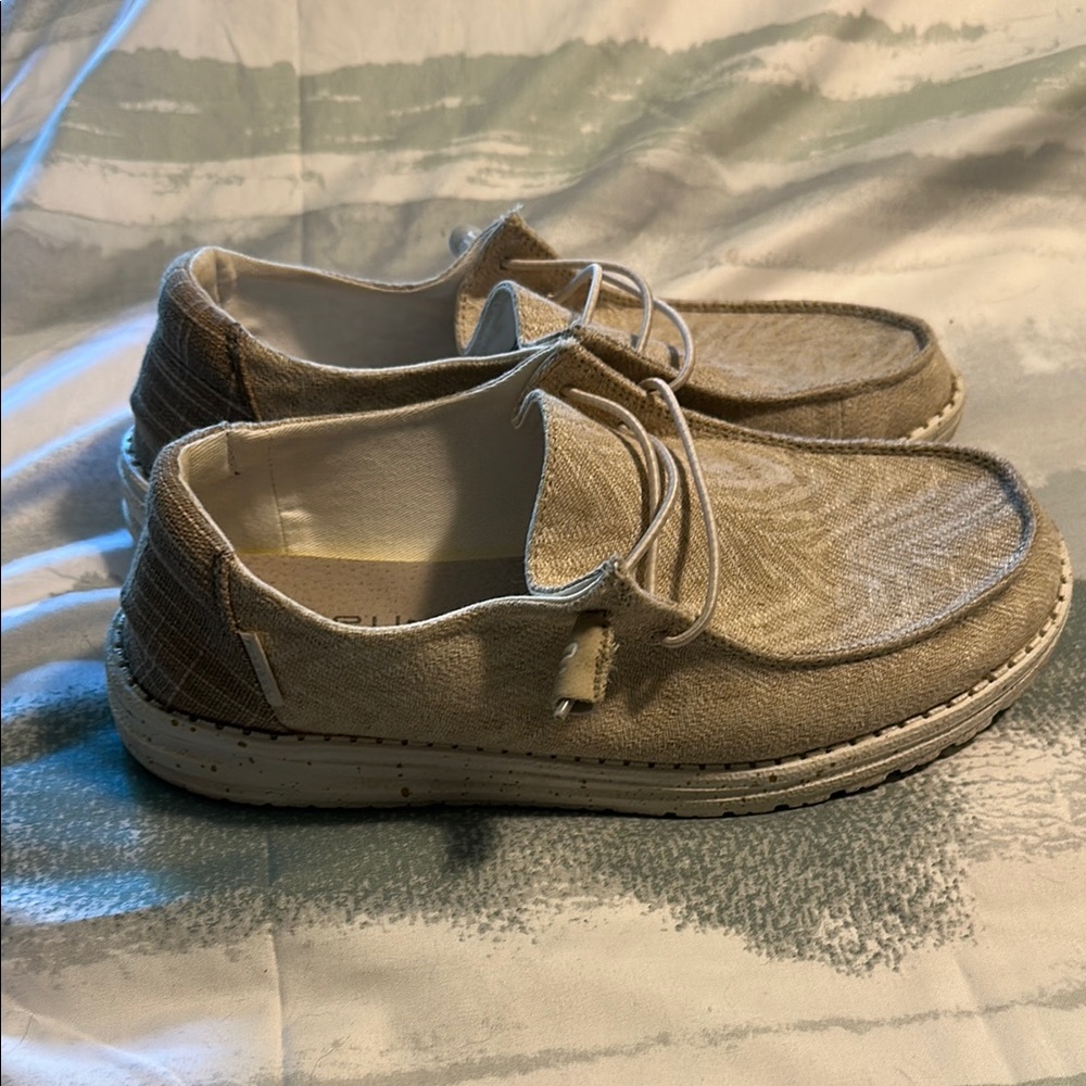 Hey Dude Wendy Light Tan Casual Shoes - Picture 5 of 6